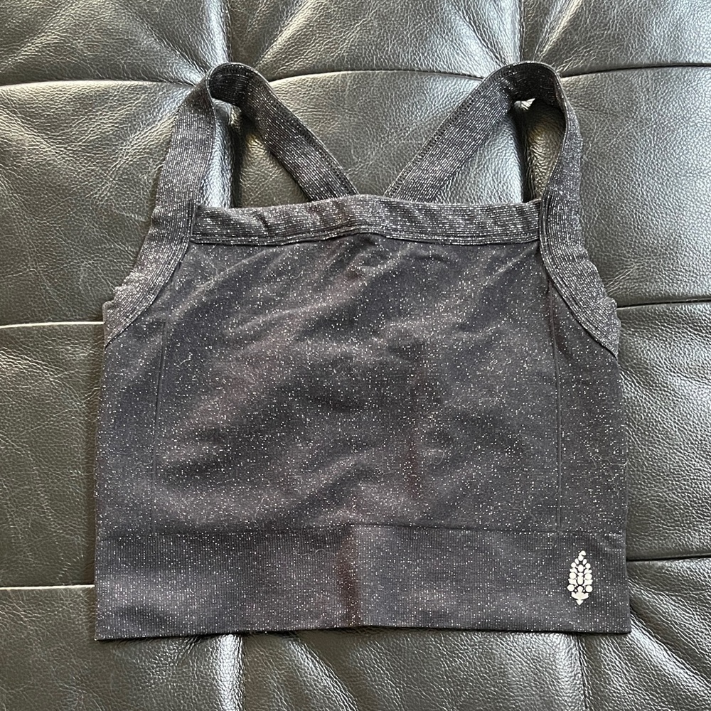 Free People Movement Black & Silver Crop - sz M/L